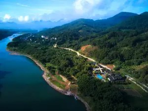 Bamboo River Resort