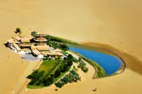 Dunhuang Bohui Wenhua Hotel (Shazhou Night Market Branch)