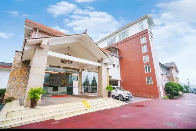 Dujiangyan Zipingpu Town Xinxiyue Hotel Hotel in zona Longchixiang Village Passenger Transport Terminal