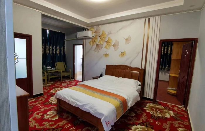 Xianglong Hotel