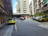 Mingcheng Hotel (Zhaoqing Qixingyan Paifang Branch) - parcheggio