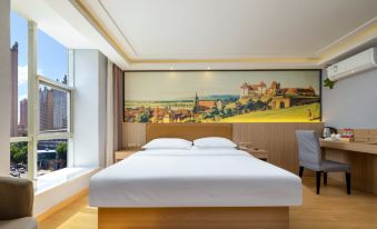 Vienna Classic Hotel(Taiyuan Qinxian street Bingzhou South Road)