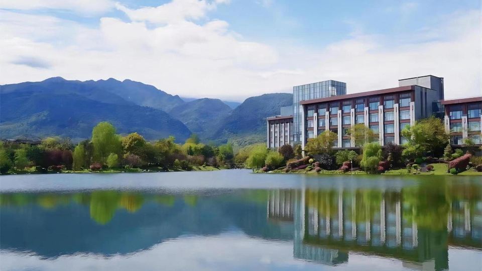 Le Méridien Emei Mountain Resort