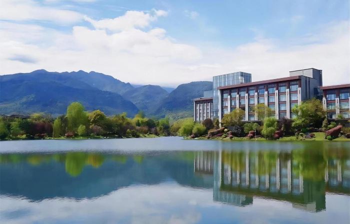 Le Méridien Emei Mountain Resort