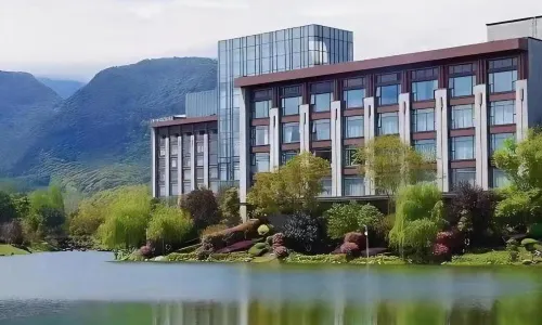 Le Méridien Emei Mountain Resort