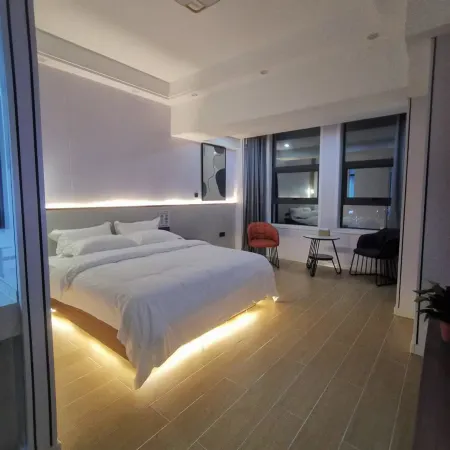 Linying Jiduo Smart Apartment