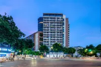 Muyue Light Stay Boutique Homestay (Zhongshan Shiqi Daxin Center Branch)