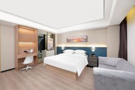 Silk Road Huayu Hotel