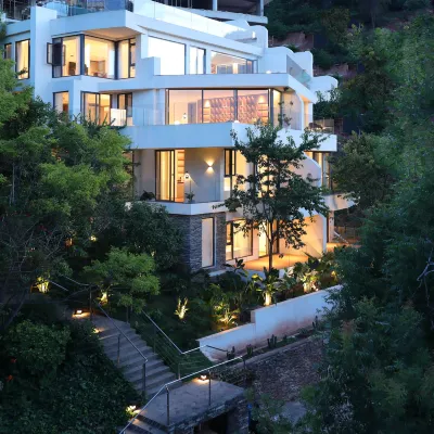 ANYU·PURE VILLA Hotels near Dali Museum