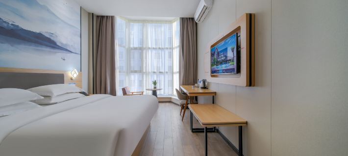 GELI Hotel (Linyi Pingyi Yinhua Road) Hotels in Pingyi