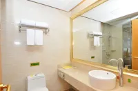 Vienna International Hotel (Wuhan Yangtze River 2nd Bridge Hankou Jiangtan) Hotel in zona Gude Temple