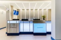 WanYoo Esports Hotel (Ningbo Cixi Guan Hai Wei)