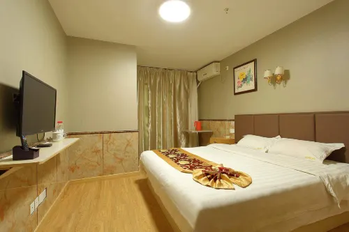 Qingdao Jinkai Business Hotel (Xiaocunzhuang Subway Station)