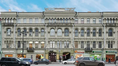 Lopatin Nevsky 100 Hotel