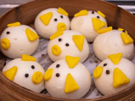 GEM Hotel (Chizhou High-speed Railway Station) Отели рядом с достопримечательностью «Pingtianhu Lotus Platform»