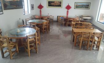 Kunming Hongtu Jiayuan Homestay (Inside Luoxiagou Scenic Area)