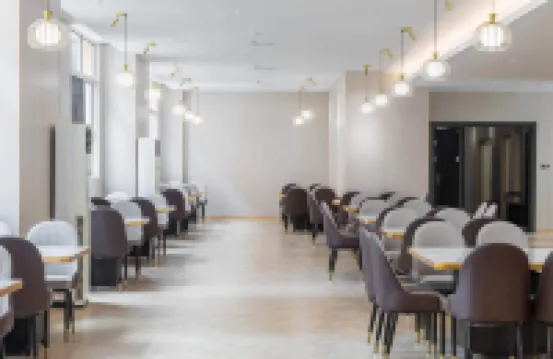 Rezen Pinge Hotel (Xishuangbanna Jinghong Airport Railway Station)