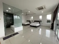 Alpine PD Taman Kiara 2 Homestay Các khách sạn ở Port Dickson