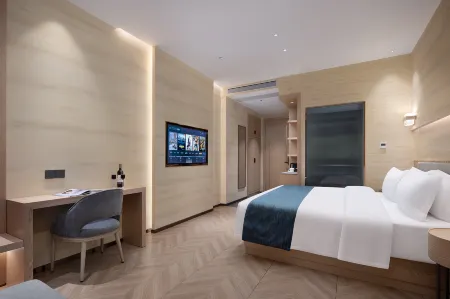 Linzhou Muju Hotel (IFS Guojin Center Branch, Wuyi Square Subway Station, Changsha)