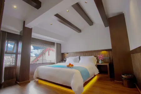 Yongxu Shanshuilou Inn (Lijiang Ancient City Sifang Street)