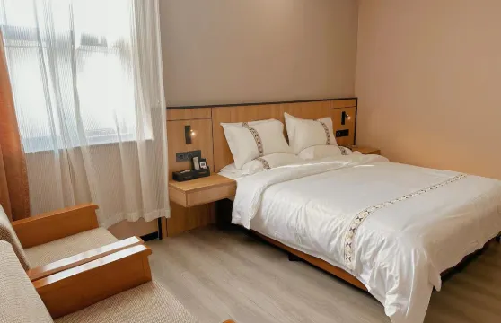 羅馬假日商務賓館（世貿國際購物中心店）