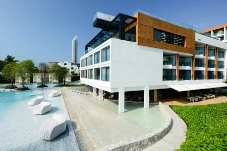 Veranda Resort Pattaya Na Jomtien – MGallery Collection Отели рядом с достопримечательностью «Bann sukhawadee»