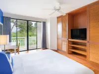 Homm Suites Laguna, part of Banyan Group Hotels near Laguna Phuket