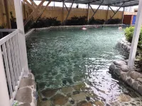 Wuyuan Niujie Banshan Hot Spring Hotel