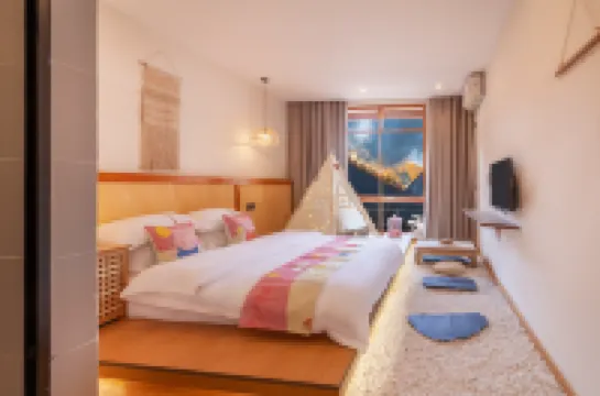 Meet the MountainInn in the distance