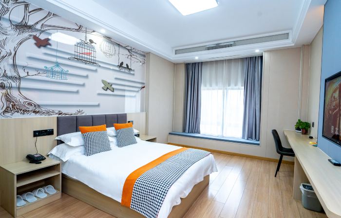pinhu  Yijia Hotel