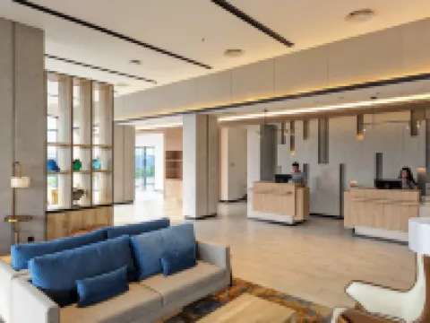 Fairfield by Marriott Jakarta Soekarno-Hatta Airport Hotels in Benda