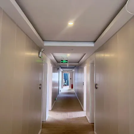 Taojiang Jinhai Hotel