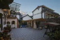 大理雲上仙府民宿