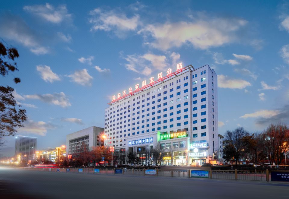hotel overview picture