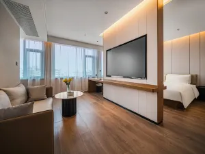 Atour Hotel