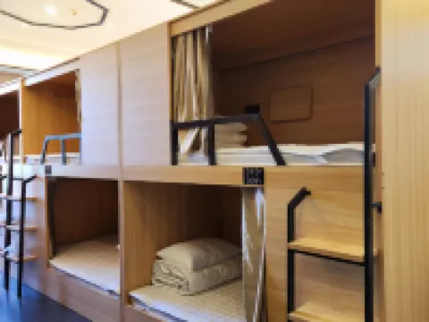 Yining Backpacker Youth Hostel Gulca otelleri