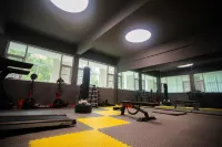 Weixi Chenglichenwai B&B - Gym