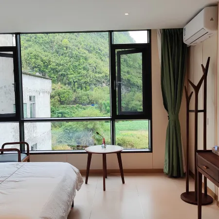 Bama Miaolianhua Kai Zen Homestay