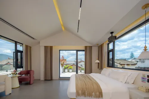 Canglan Famous Residence Designer Sightseeing Home stay (the Old Town of Lijiang Store)