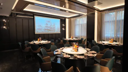 Vienna International Hotel (Xi'an Jinye Road Branch) Отели рядом с достопримечательностью «Shaanxi Normal University - Museum»