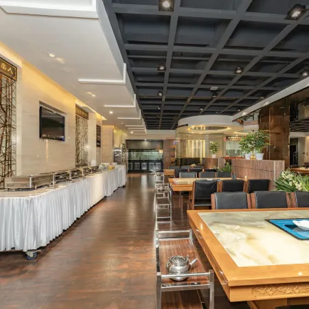 Vienna Classic Hotel (Jiyuan Tangdi Road)