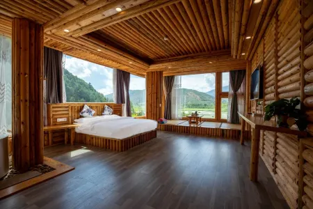 Lugu Lake Queqiao Villa Отели рядом с достопримечательностью «Modai Wangfeifu»