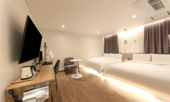SASANG HOUND HOTEL