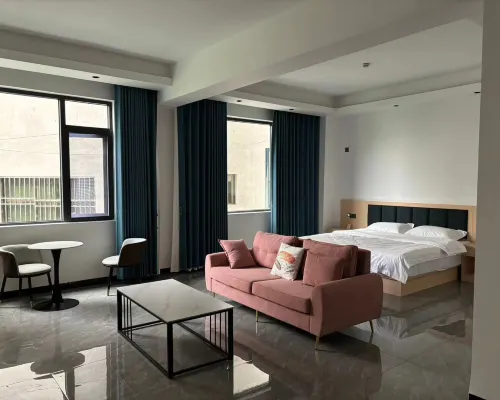 Huaping Junjing Business Hotel Hotels in Huaping