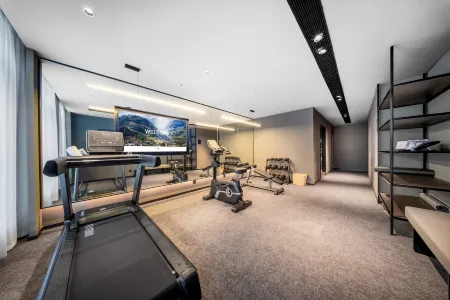 Atour Hotel Chengdu Longquan Shimao Plaza Отели рядом с достопримечательностью «Sichuan Normal University (East Campus)»