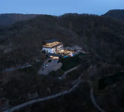 The Garden of the East 신미 호텔