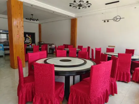 Hezhang Meizhou Homestay Отели в г. Хечжан