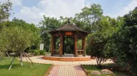 Kaiwen Lakeside Courtyard (Country Garden City Garden)