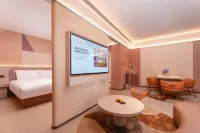 Orange Hotel (Huzhou Dongwu Intime City)