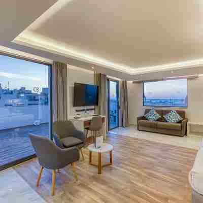 Solana Hotel & Spa Rooms